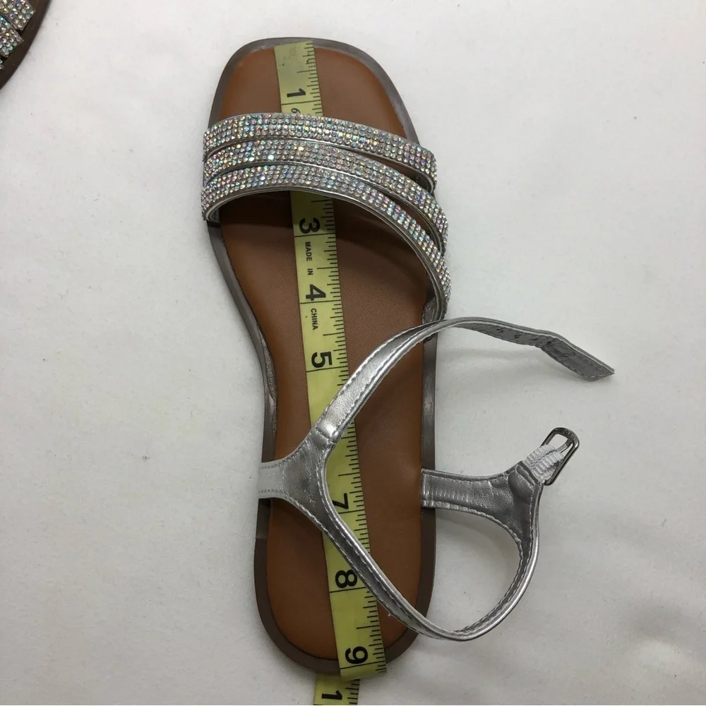 Steve Madden‎ JNAYYA-751 Silver Rhinestone Girls Sandals Size 3